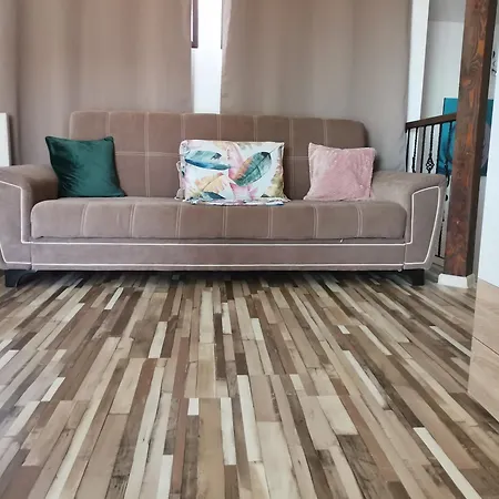 Apartment фридом